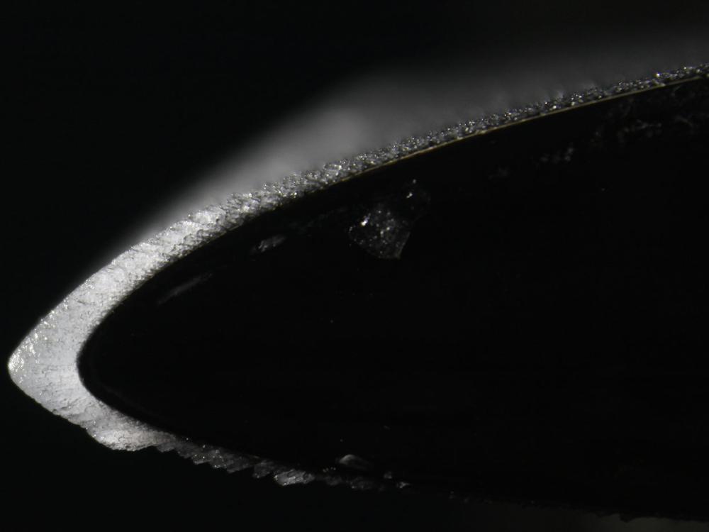 This is what the leading edge of a UAV wing looks like without the use of the D•ICE system. Photo: Richard Hann/UBIQ