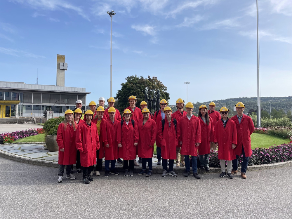Students and lectures at Herøya Industry Park.